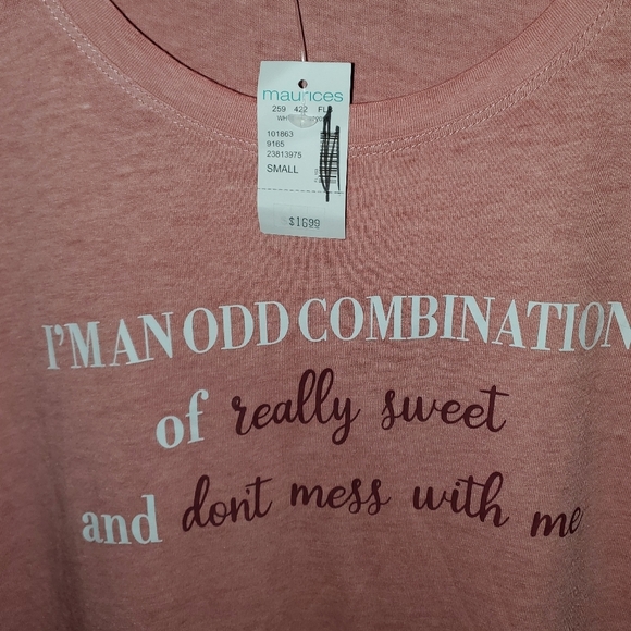 Maurice Pink Tshirt "Odd Combination " - Picture 8 of 8